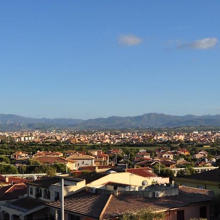 Villa Luce B&B Olbia Exteriör bild