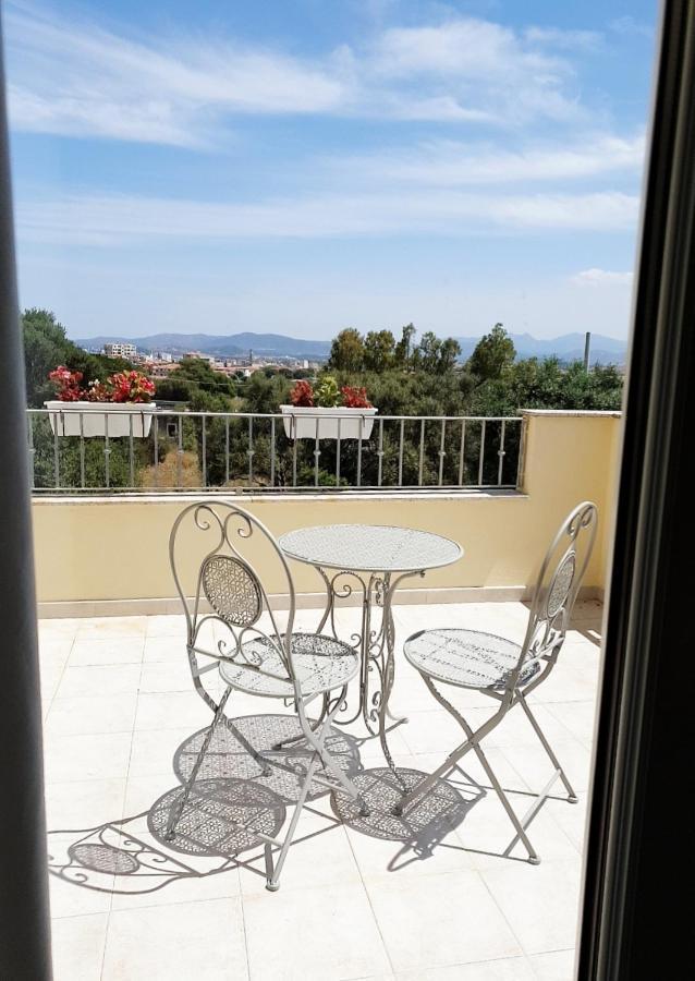 Villa Luce B&B Olbia Exteriör bild